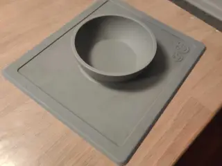 Praktisk og smart EZPZ Mini Bowl