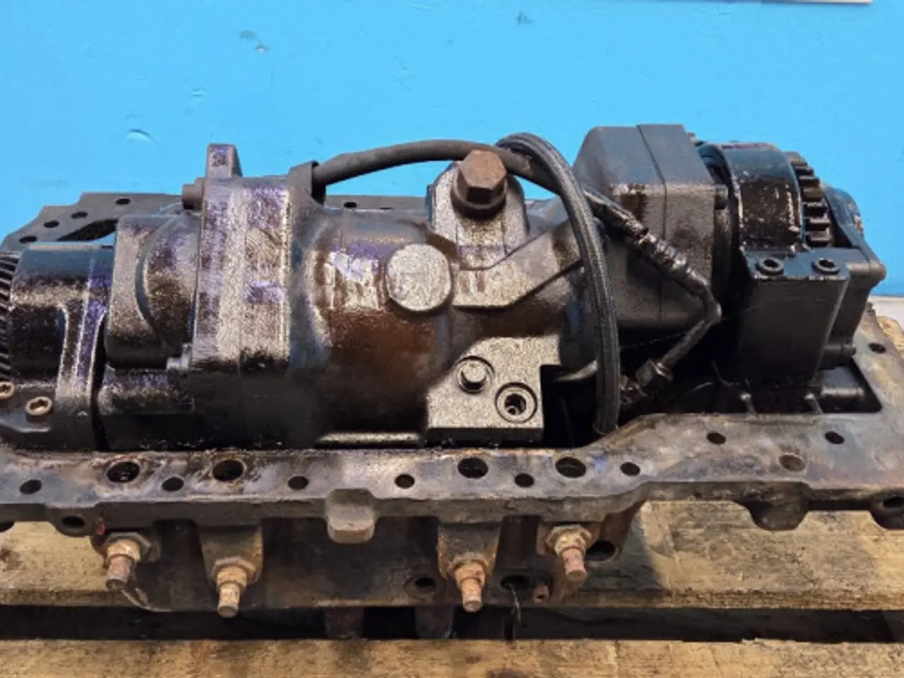 Billede 3 - Case Optum 300 Hydrostatisk Pumpe 84536173