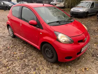 Få mindst 4000kr i skrot for Aygo, 107 og c1