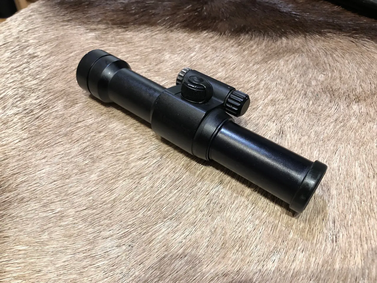 Billede 1 - Aimpoint 9000L