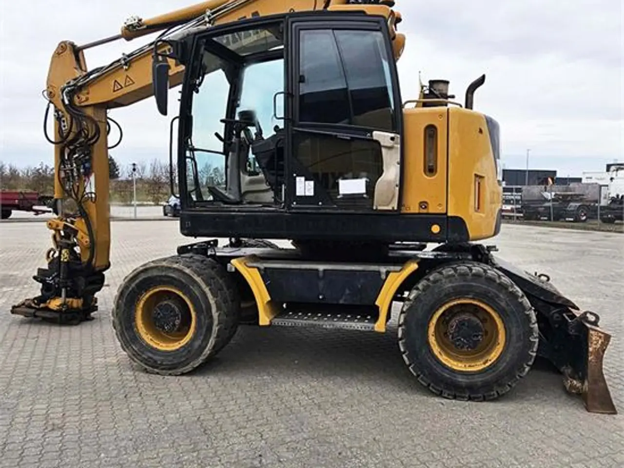 Billede 2 - Hydrema MX14 - 16 ton - Engcon Rotortilt