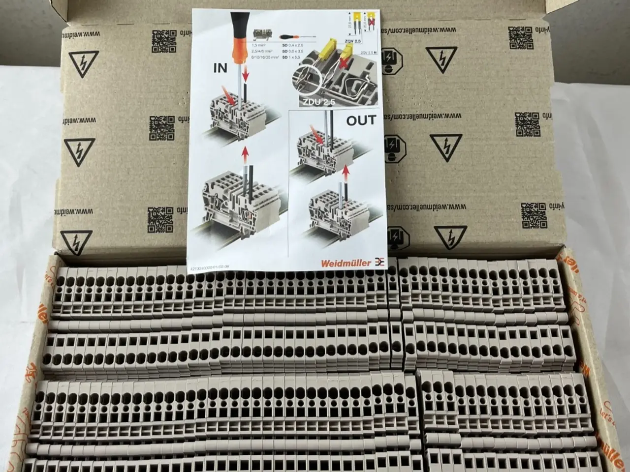 Billede 1 - Weidmuller ZDU 2.5 Terminal Block Box 100pcs 600V