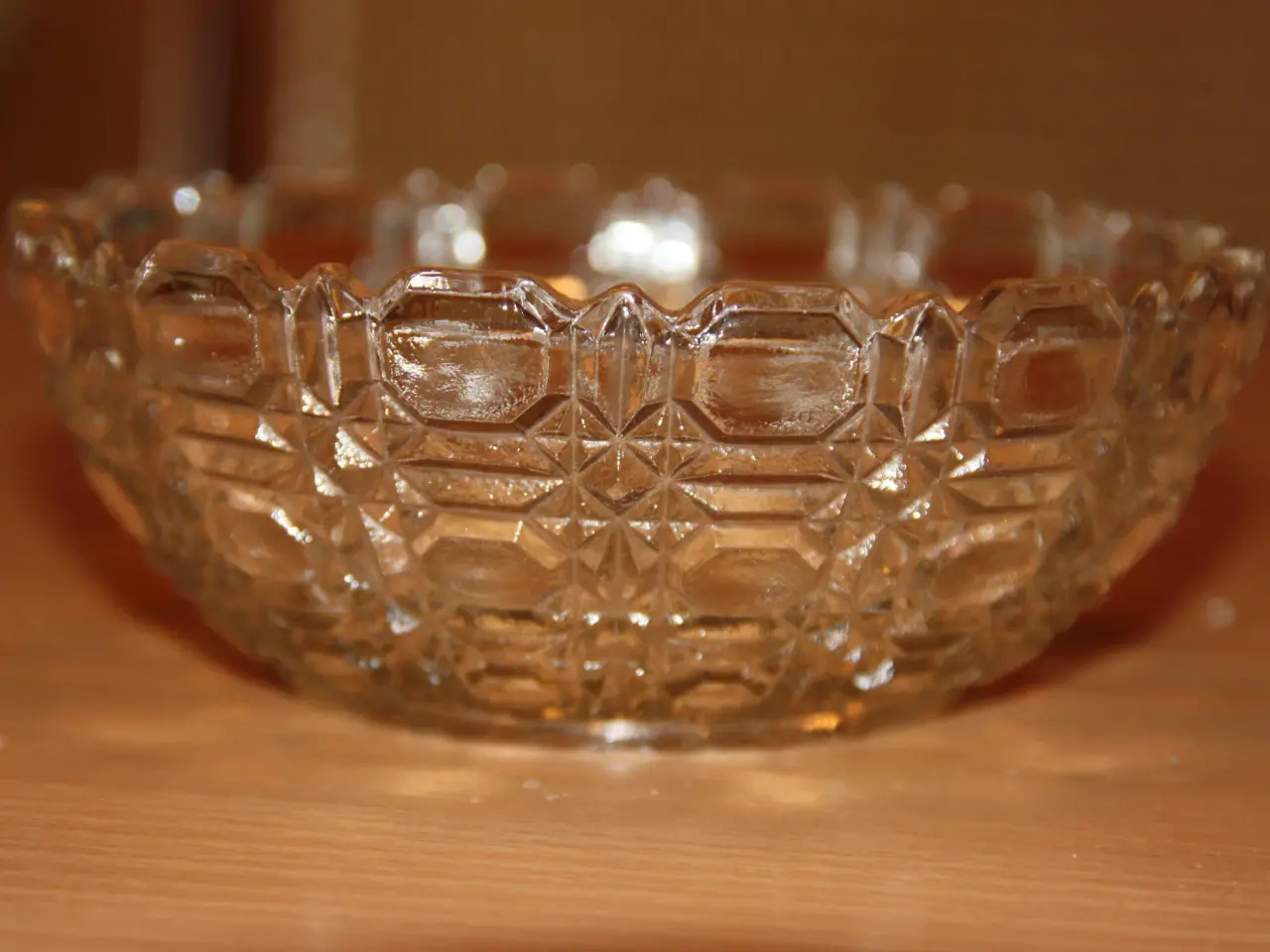 Billede 1 - Glas skål i presset glas diam 13,5 cm