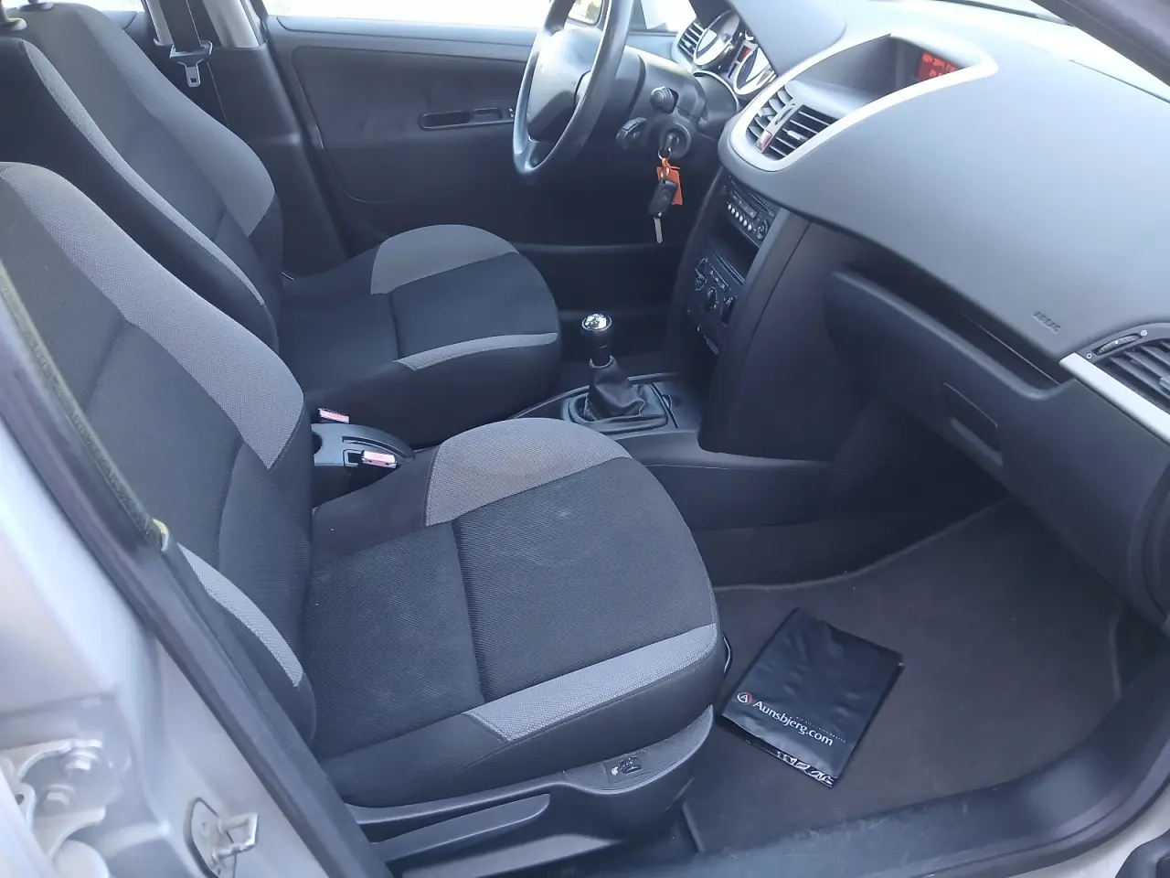Billede 5 - Peugeot 207 1,4 HDI. 1 år til syn