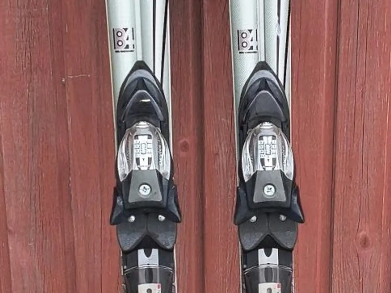 Billede 1 - ATOMIC C9 CARBON CARVING SKI, 160 CM