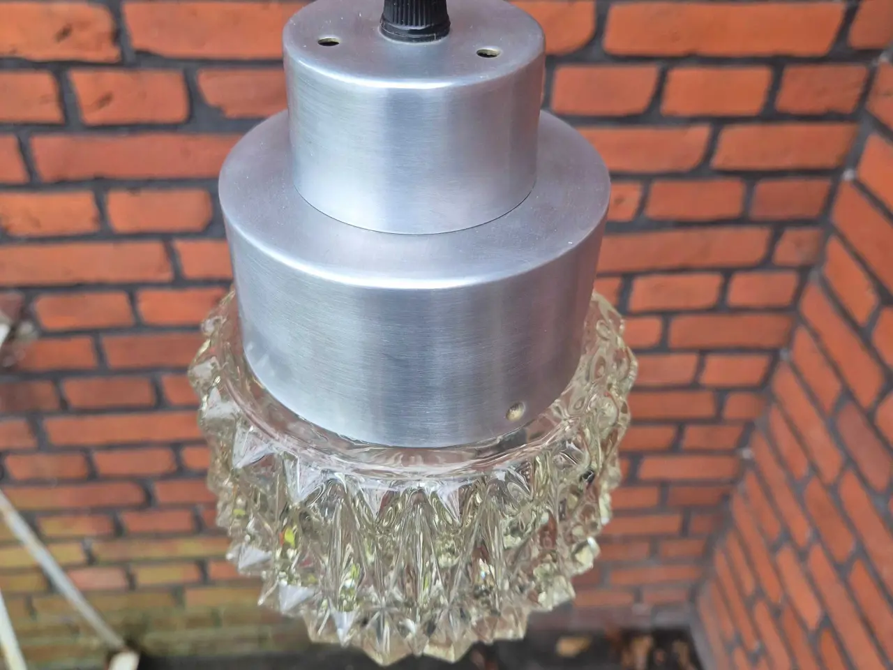 Billede 11 - Sød retrolampe i alu og glas