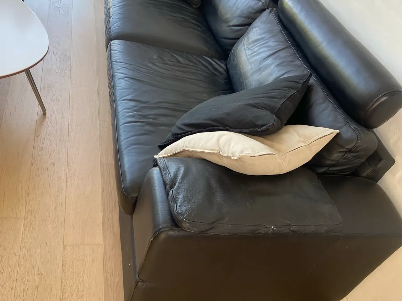 Billede 1 - Sort læder sofa 