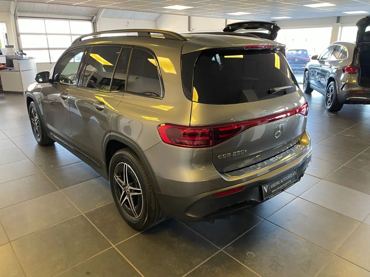 Billede 3 - Mercedes EQB250+ AMG Premium