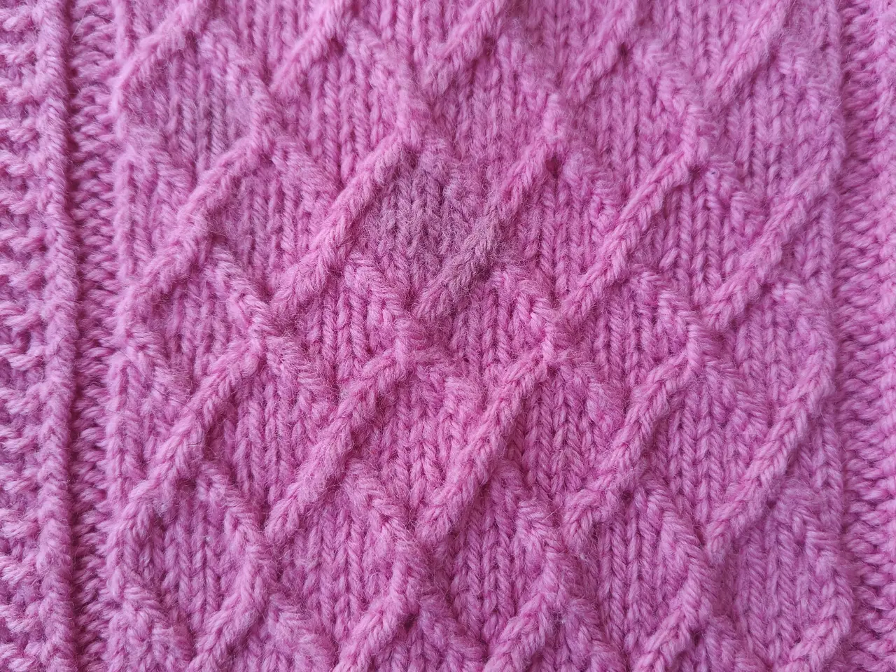 Billede 2 - Moby sweater str. 6 år / 116 cm.