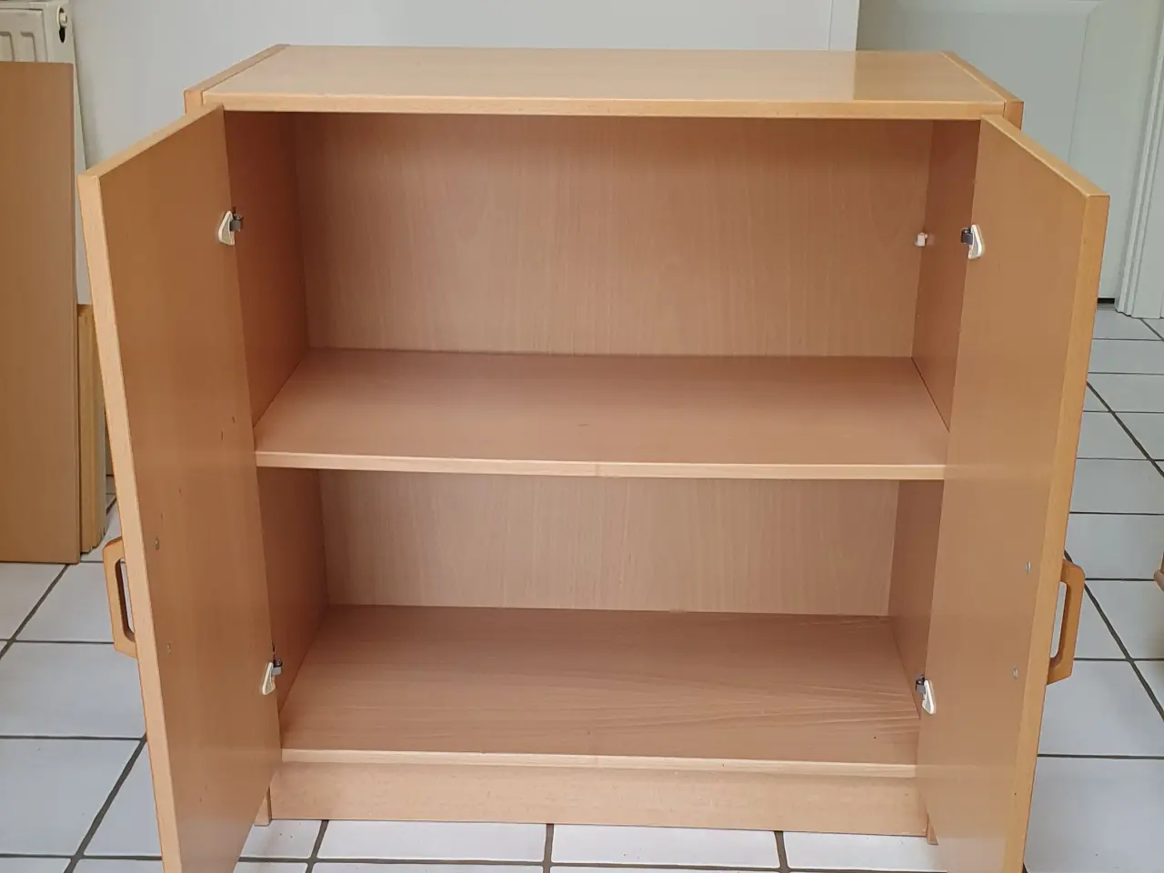 Billede 3 - Reol med justerbar hylder