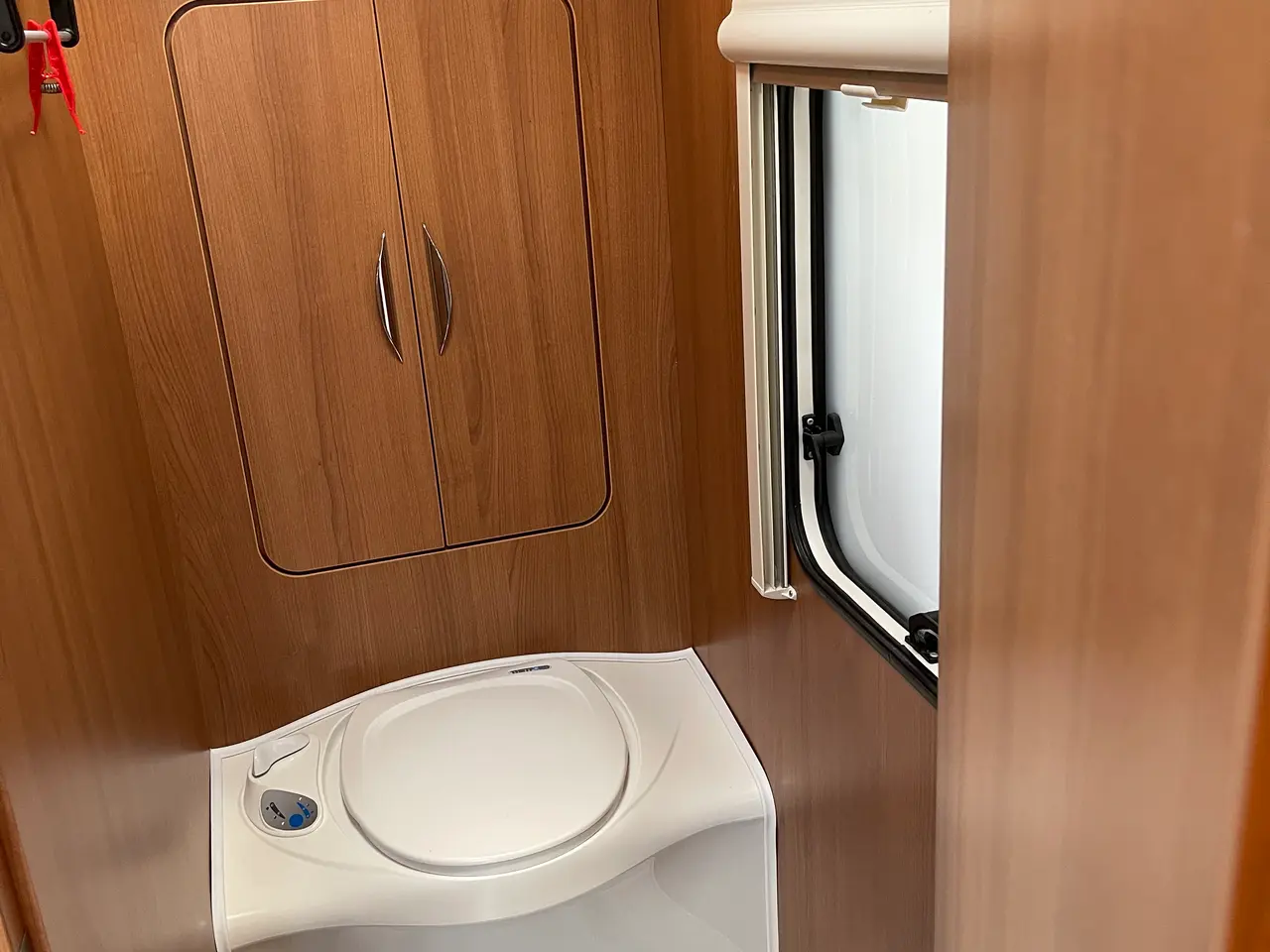 Billede 12 - LMC Musica 470 D – 2015 – Velholdt vogn med masser
