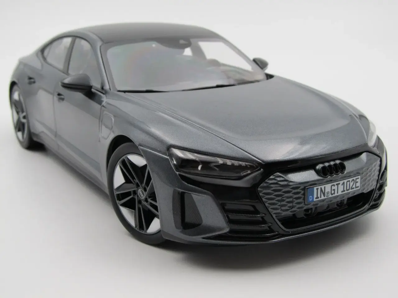 Billede 4 - 2020 Audi RS e-tron GT quattro 1:18