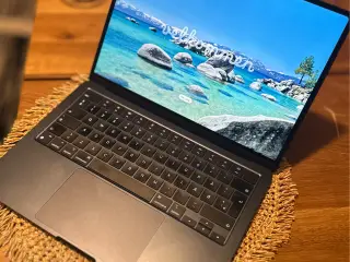 MacBook Air m2 256gb