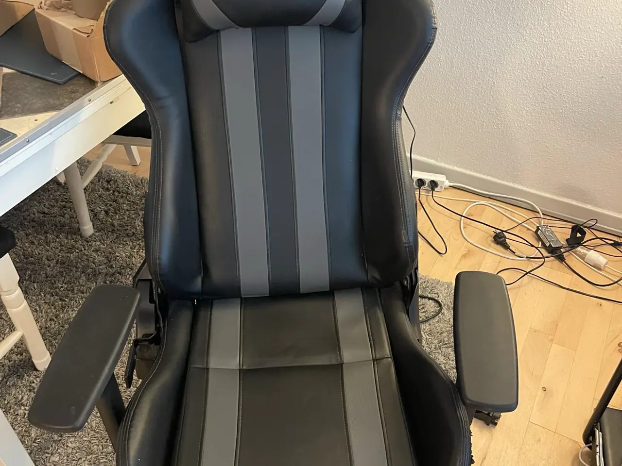 Billede 2 - Dacota Gaming Chair 200 Black & Grey