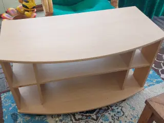 TVbord sælges