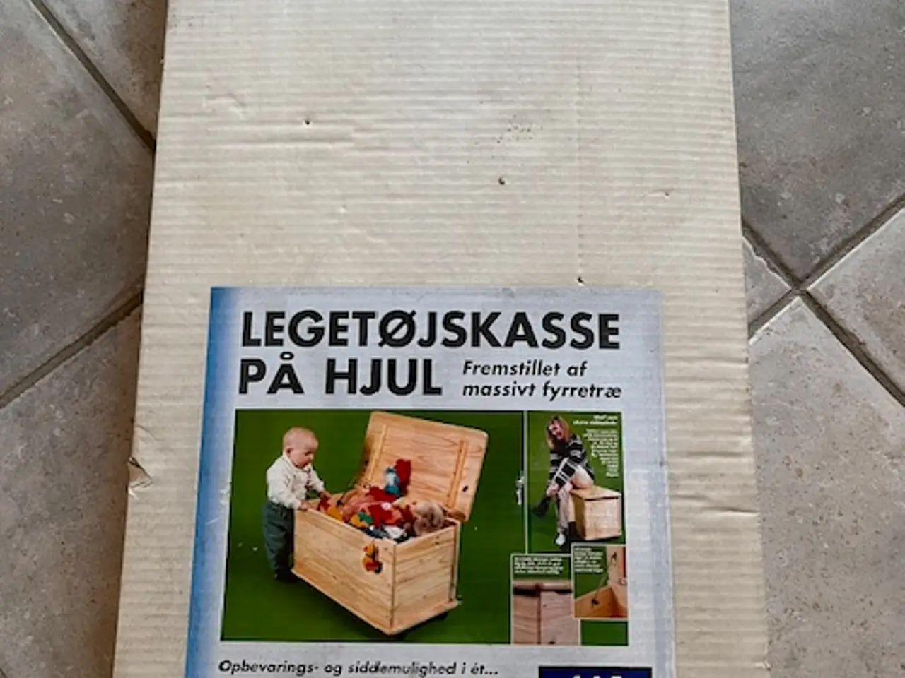 Billede 2 - Helt ny og uåbnet legetøjskasse på hjul