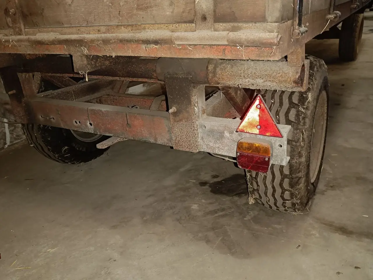 Billede 10 - - - - Tipvogn ca. 3-4 tons fin træ vogn
