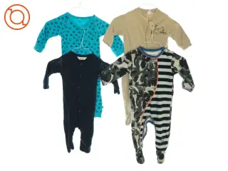 Bodystocking (4 stk.) blandet mærker  (str. 60-62)