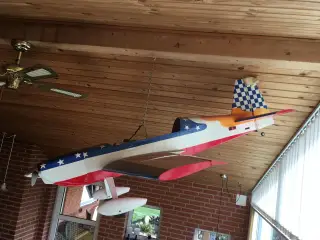 Extra 300