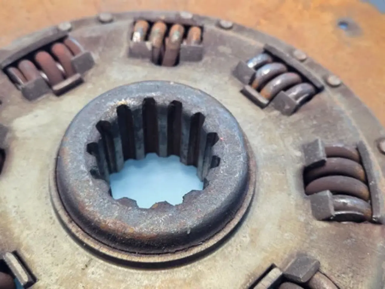 Billede 4 - Cummins 6TAA-8304 Koblingsskive 184429C2