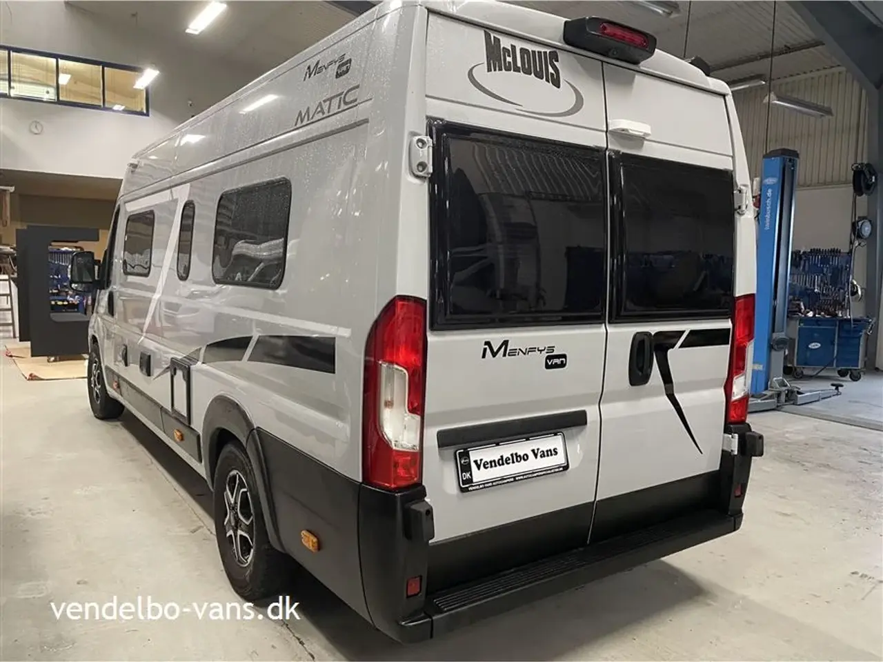 Billede 2 - 2022 - McLouis Menfys Van 04 Prestige Matic Det er CamperVan topudgaven med masser af udstyr - Prestige Matic