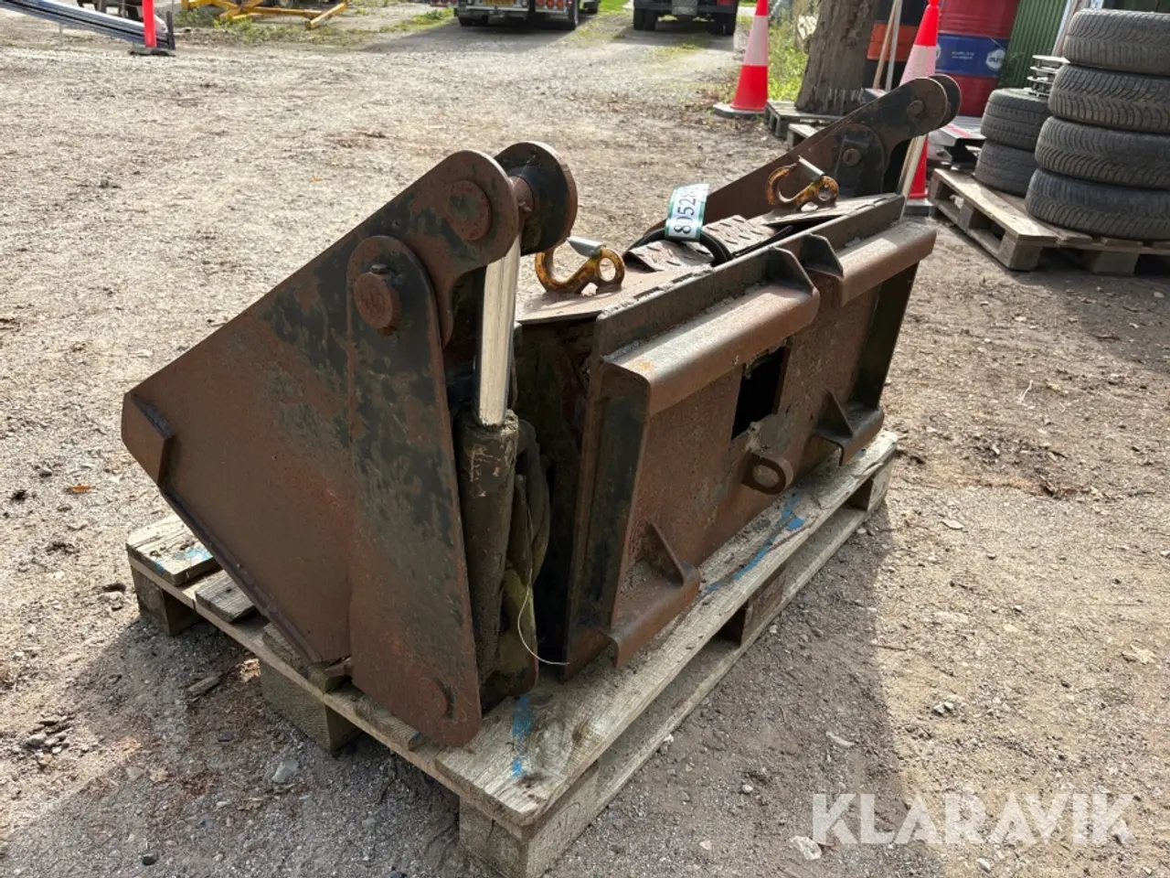 Billede 8 - 4-i-1 skovl til minilæsser med hydraulik