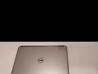 DELL LATITUDE E7240 i5 8GB RAM DDR3 128GB SSD HDMI