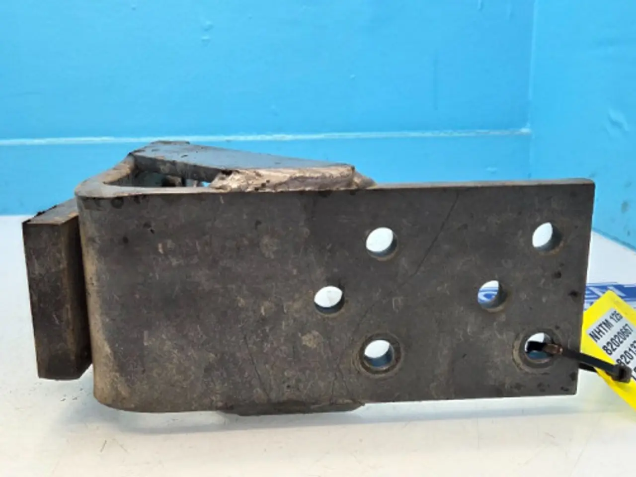 Billede 12 - New Holland TM125 Beslag 82020667