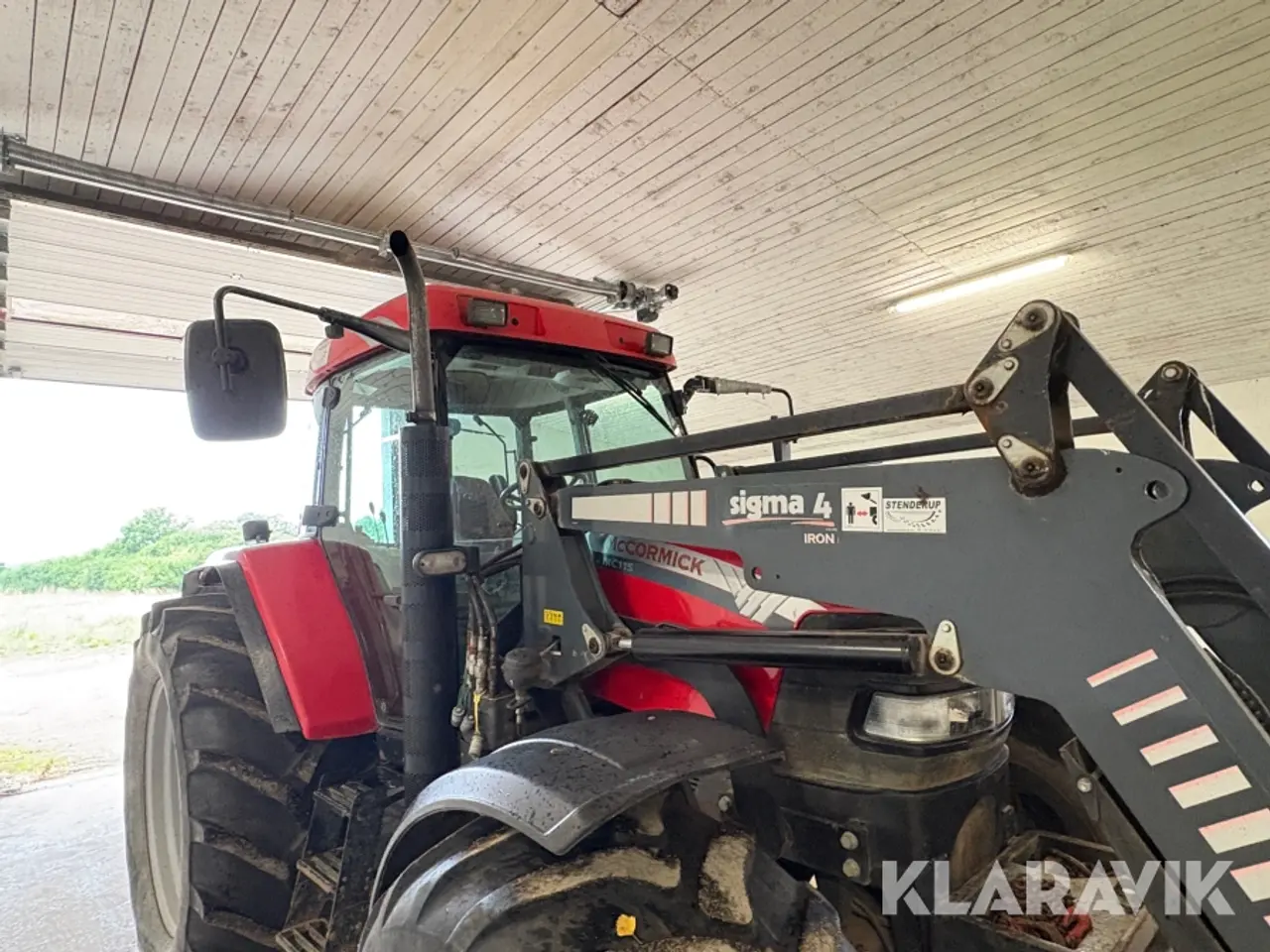 Billede 12 - Traktor med frontlæsser McCormick MC115