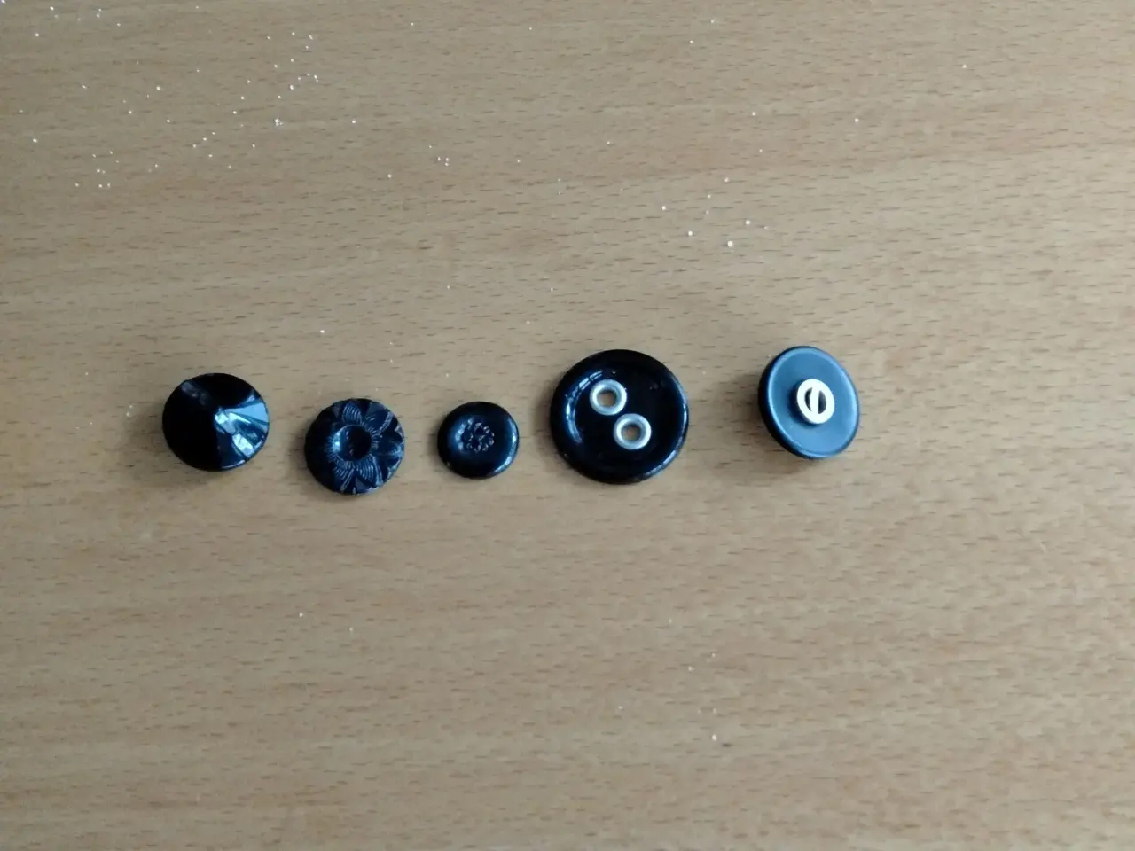 Billede 18 - Specielle knapper (20 billeder)