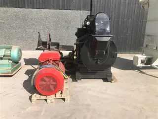 - - - Pilleanlæg/pillepresser Bühler DPUC