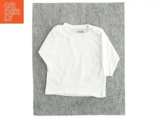 Bluse fra Name it (str. 56)