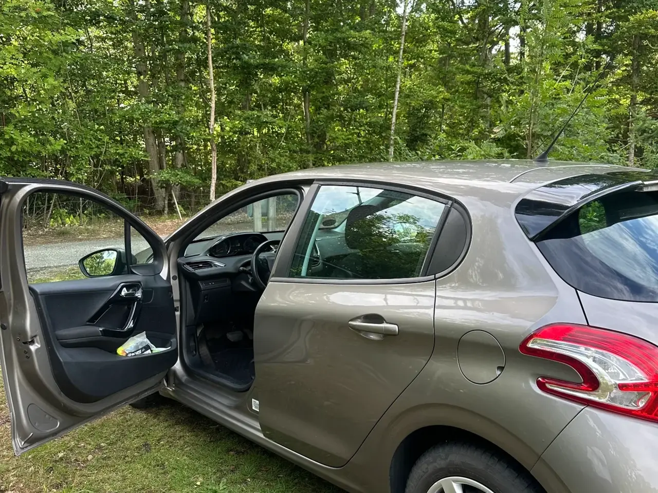 Billede 6 - Peugeot 208 1,4 e-HDi 68 Active ESG