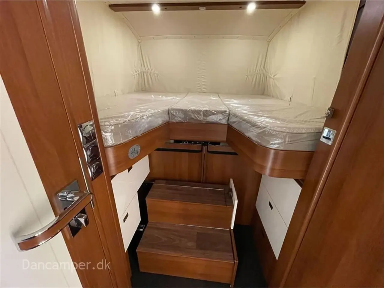 Billede 18 - 2025 - Carthago liner-for-two 53 L   Fabriksny luxuscamper