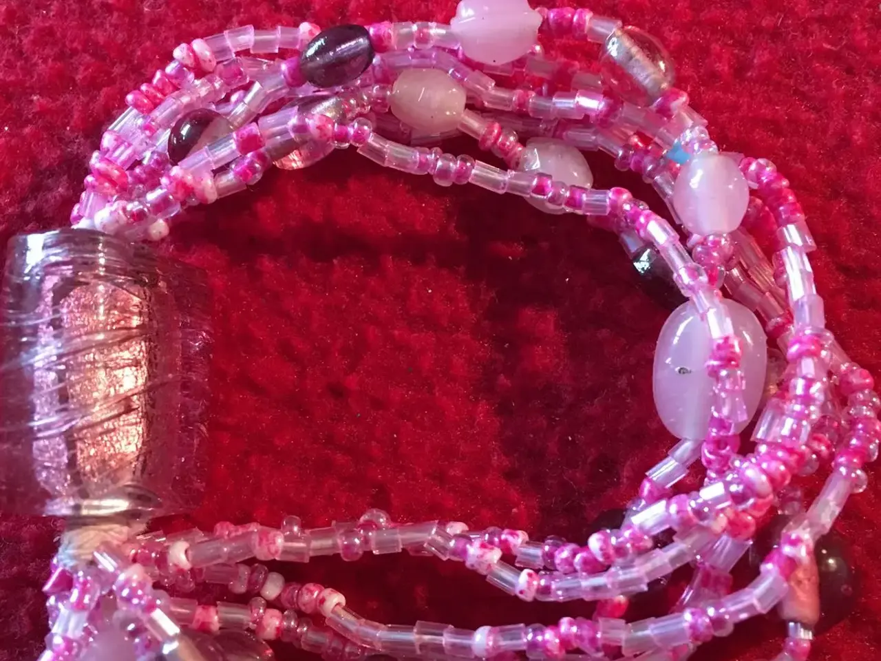 Billede 3 - Mega sød armbånd med perler