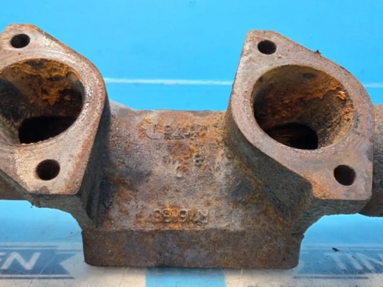 Billede 11 - John Deere 6125HZ001 Udstødningsmanifold R116838