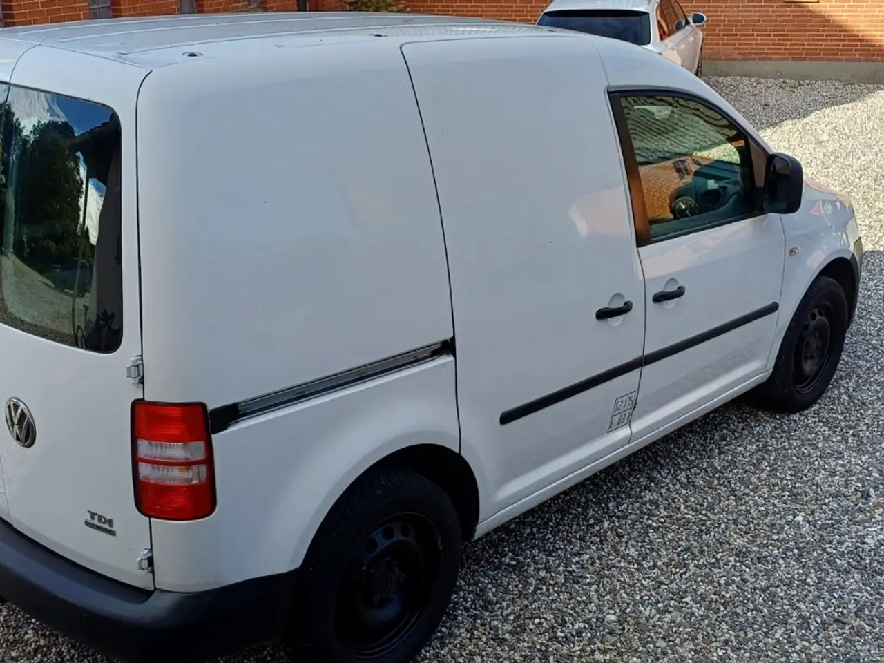 Billede 2 - VW Caddy 1,6 TDi 75 BMT Van