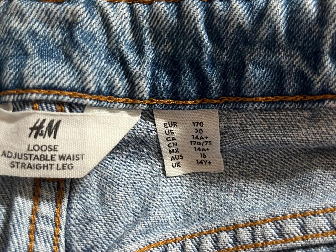 Billede 6 - Cowboybukser fra H&M.