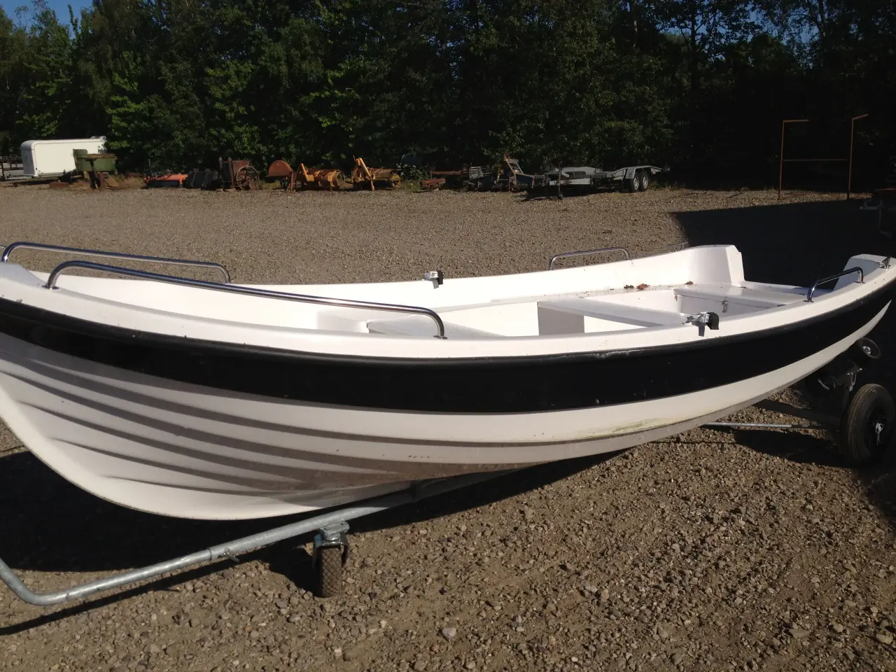 Billede 1 - NYDAM 430 FISK Med 4 hk Honda
