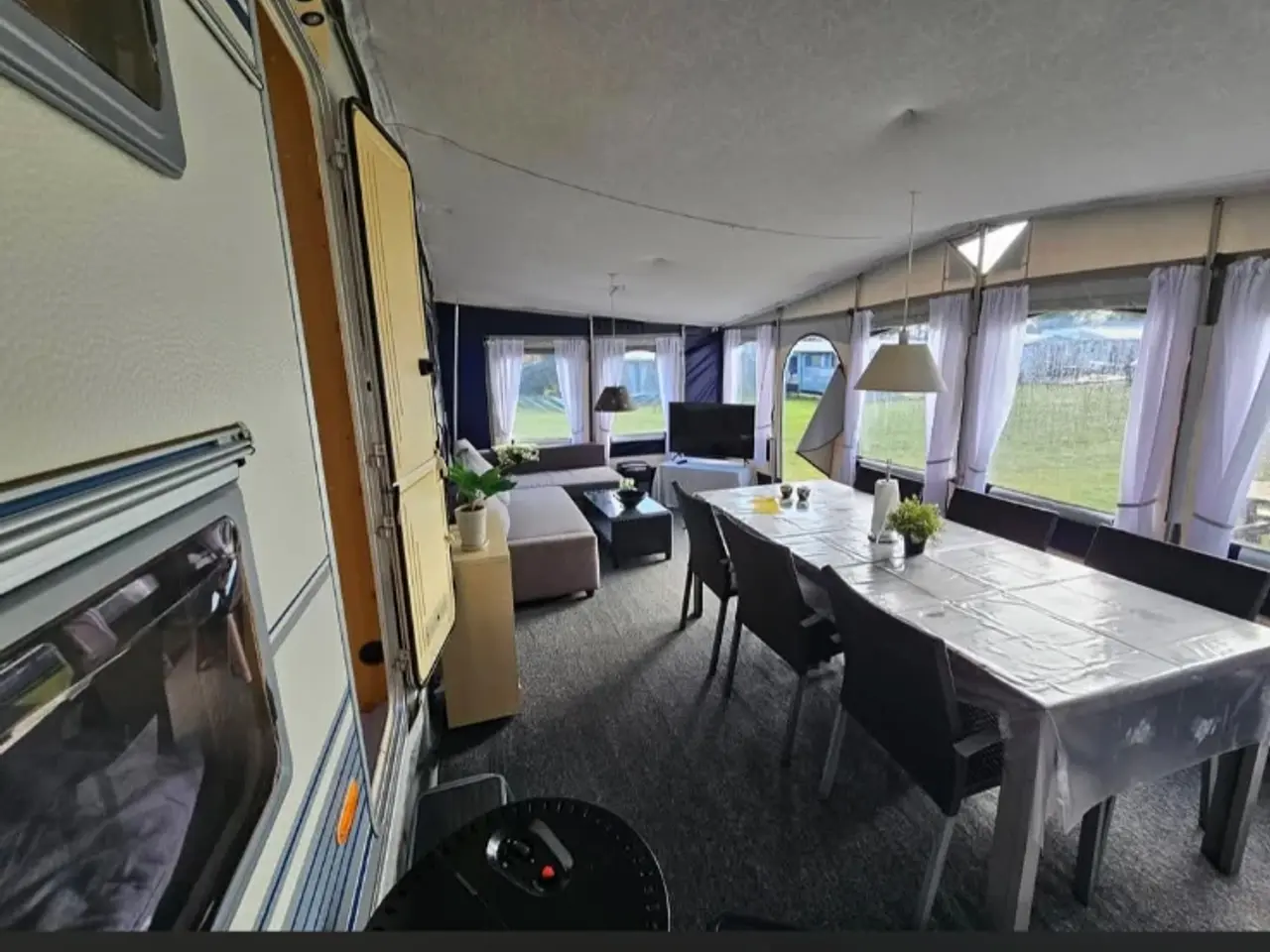 Billede 4 - Campingvogn udlejes