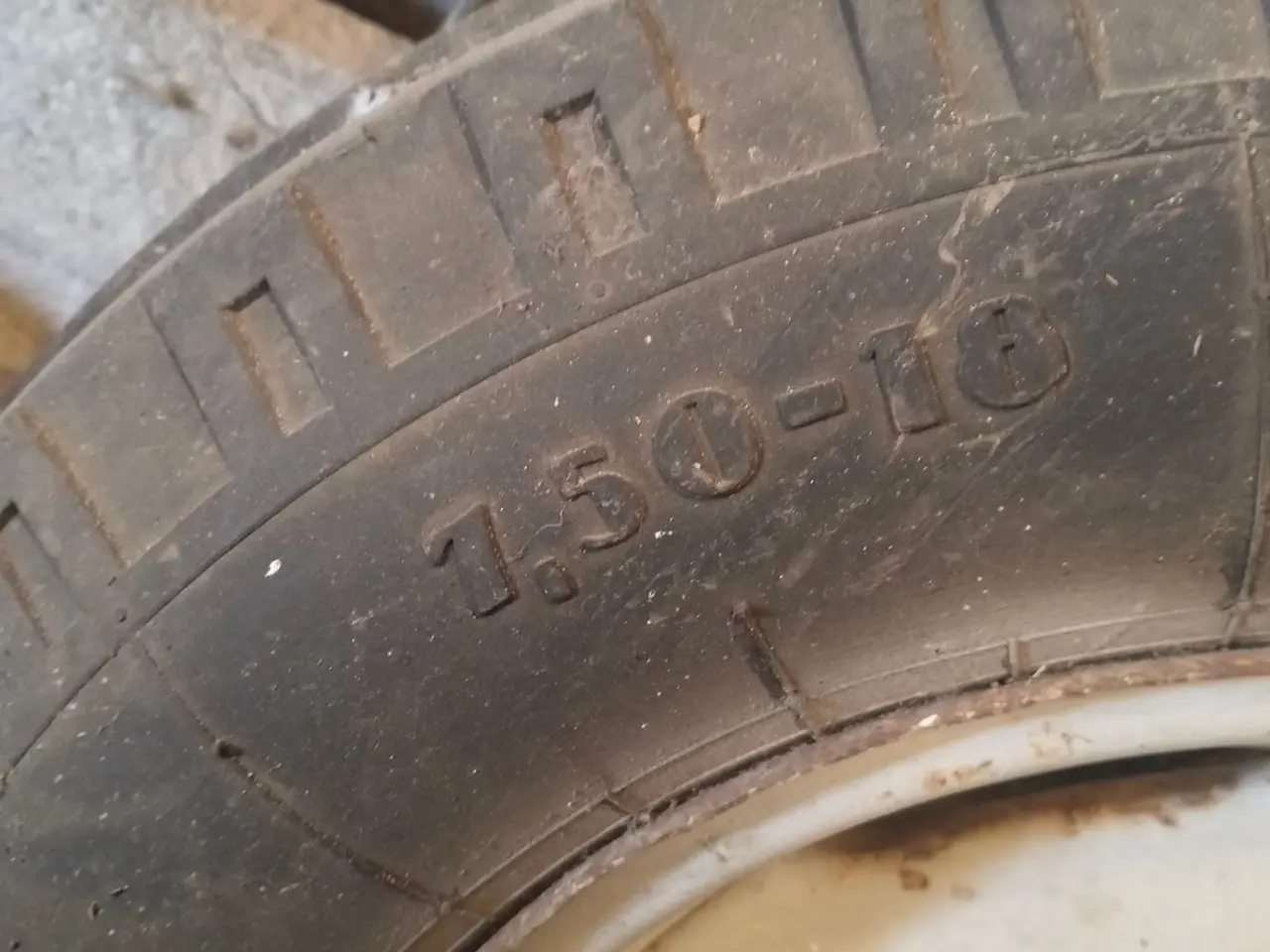 Billede 2 - - - - 7,5-R 18