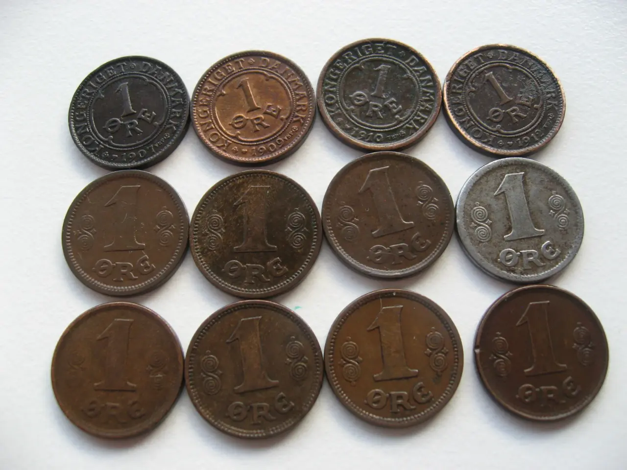 Billede 2 - 12 Flotte bronze 1 ører 1907-1923, samlet pris