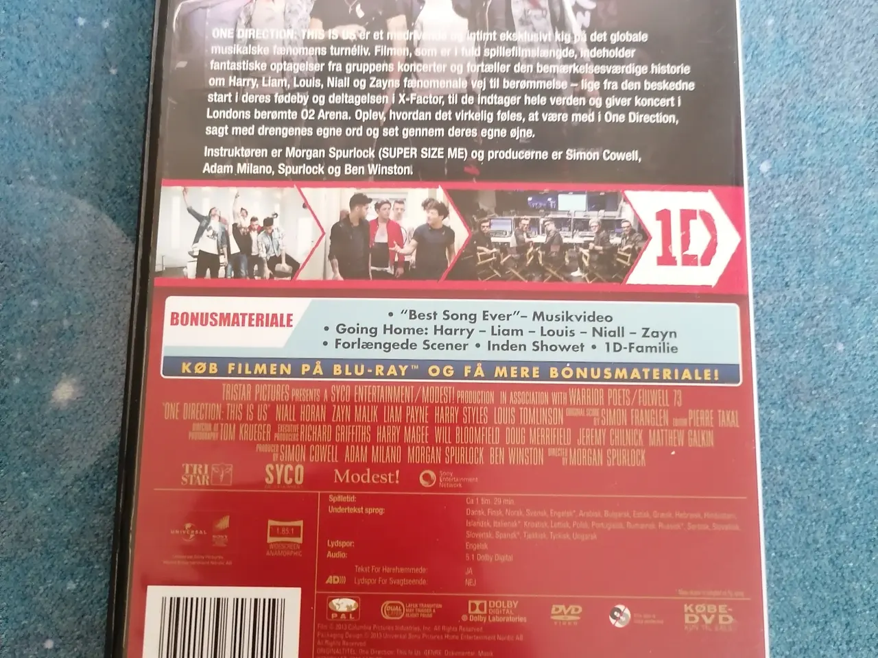 Billede 2 - One Direction - This is Us