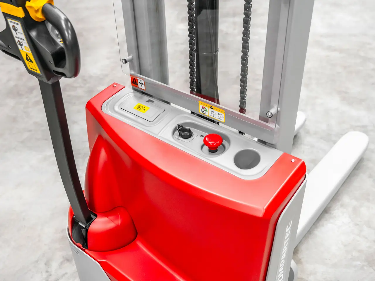 Billede 11 - CS15 Elektrisk stabler - 1500 kg kapacitet, løftehøjde op til 4000 mm