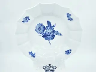 Blå Blomst Kantet Skål nr. 10-8557. sortering 1