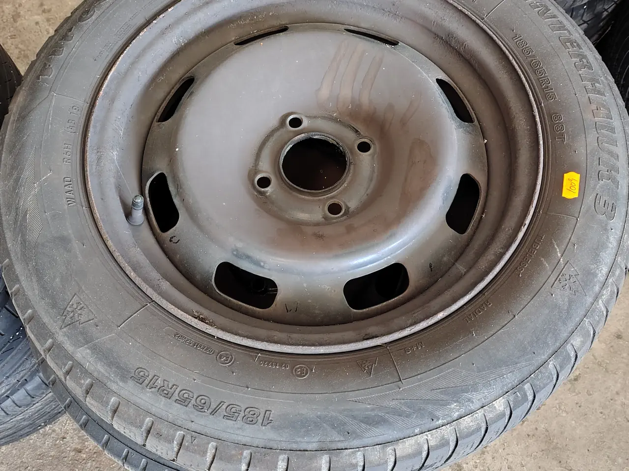 Billede 2 - Fire stålfælge med dæk  FIRESTONE  185/65 R 15