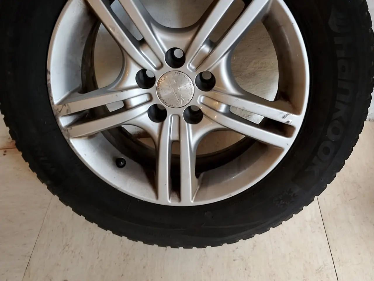 Billede 1 - Michelin vinterdæk på fælge
