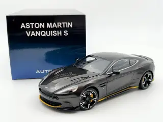2017 Aston Martin Vanquish S AUTOart - 1:18