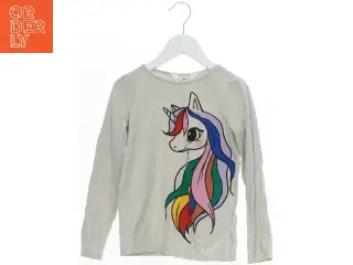 Langærmet T-shirt med enhjørningmotiv fra H&M (str. 122) fra H&M (str. 122)