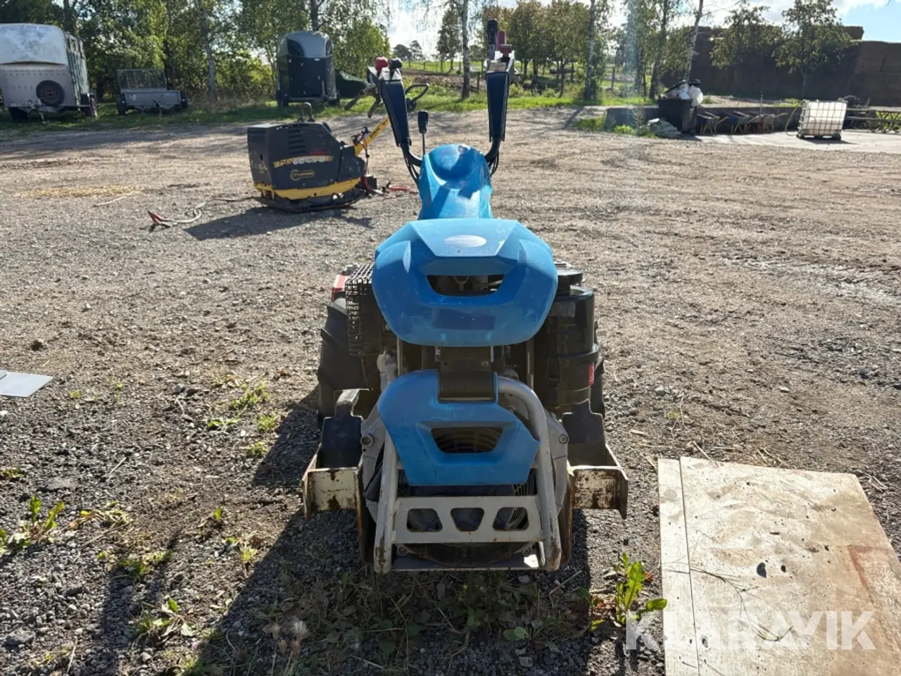 Billede 2 - Redskabsbærer BCS MC 750 PS - med 3 styk redskaber